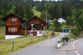 Triesenberg 
Strasse Malbun