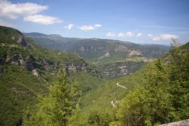 Valle Venaquero
bei/near Fano Adriano