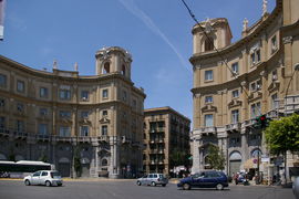 Palermo
Piazza Giulio Cesare