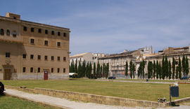 Palermo
Piazza della maggione