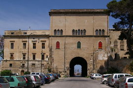 Porta dei Greci