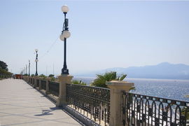 Reggio di Calabria
Lungomare
Stretto - Sicilia