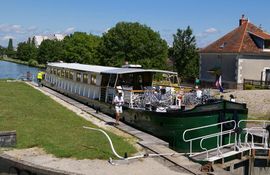 Canal de Bourgogne
Longvic