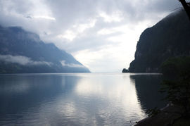 Heidiland
Walensee bei/near Weesen
Glarus