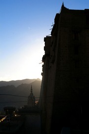 Leh Palace