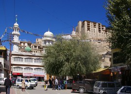 Main Bazar
Jama Masjid
Leh Palace