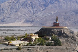 Jampa Buddha
Photong